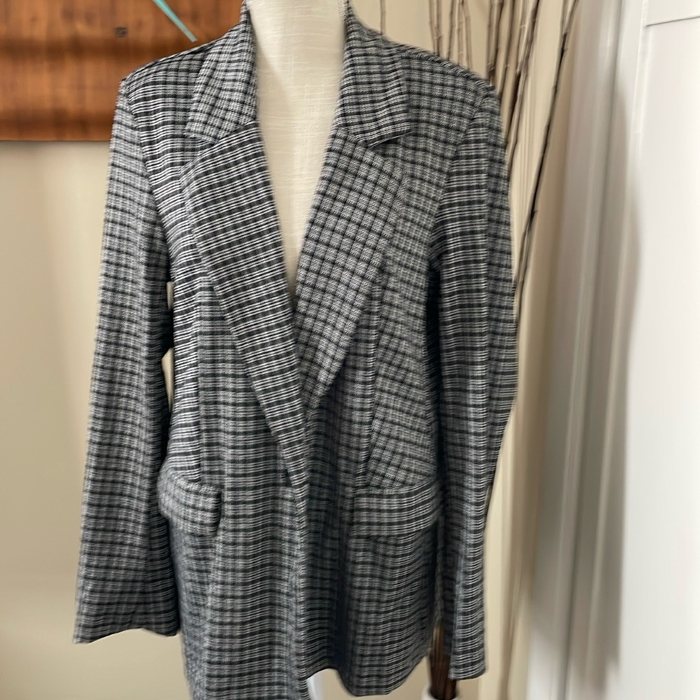 Sanctuary Black and Gray Plaid Blazer